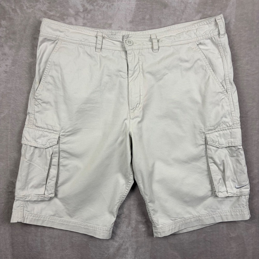 Nike Athletic Dept Mens Cargo Shorts Size 34 Tan Twill Summer Vacation Casual